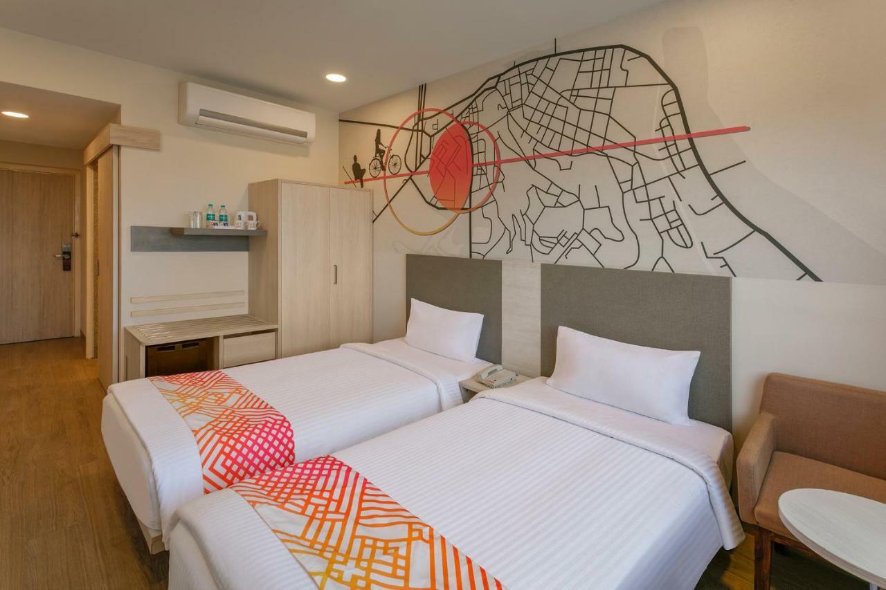 Ginger Sanand Hotel Екстериор снимка