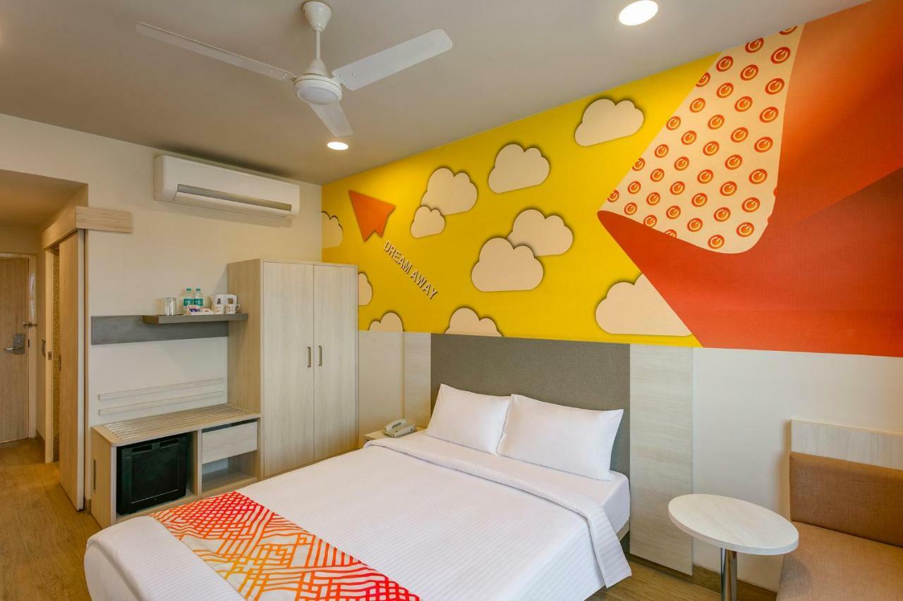 Ginger Sanand Hotel Екстериор снимка